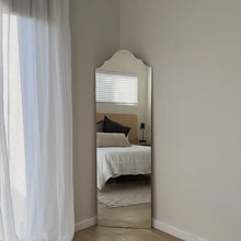 Load image into Gallery viewer, FULL LENGTH CAPE DUTCH MIRROR